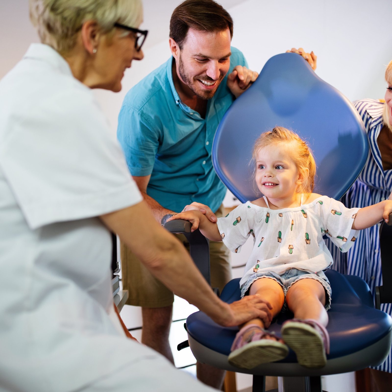 ophthalmologist optometrist checking child vision 2025 03 31 20 02 51 utc 2 1 scaled